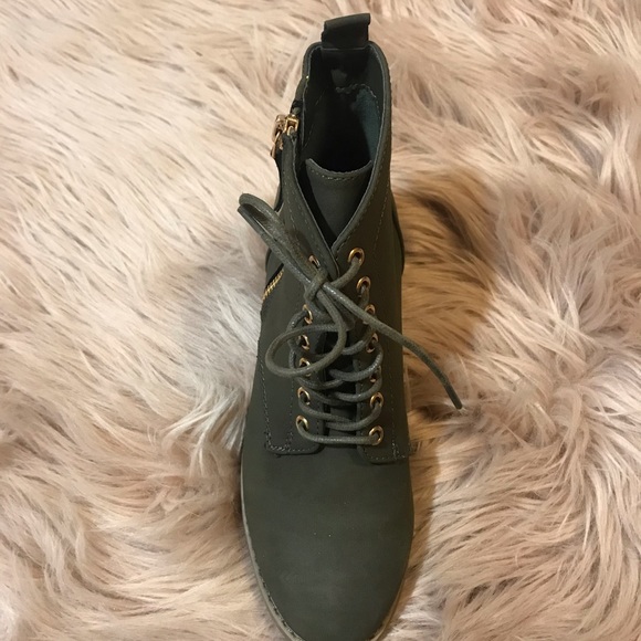 Green Zippered Booties - Picture 3 of 4